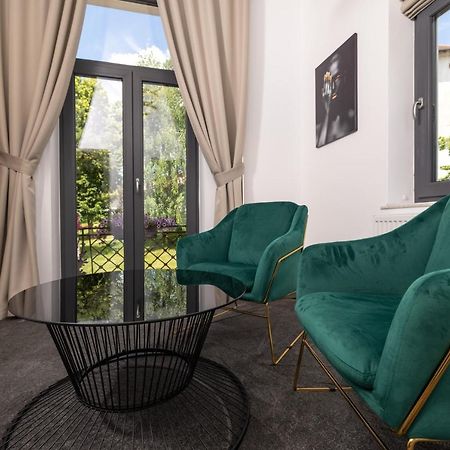Haller Boutique Târgu-Mureş Zewnętrze zdjęcie